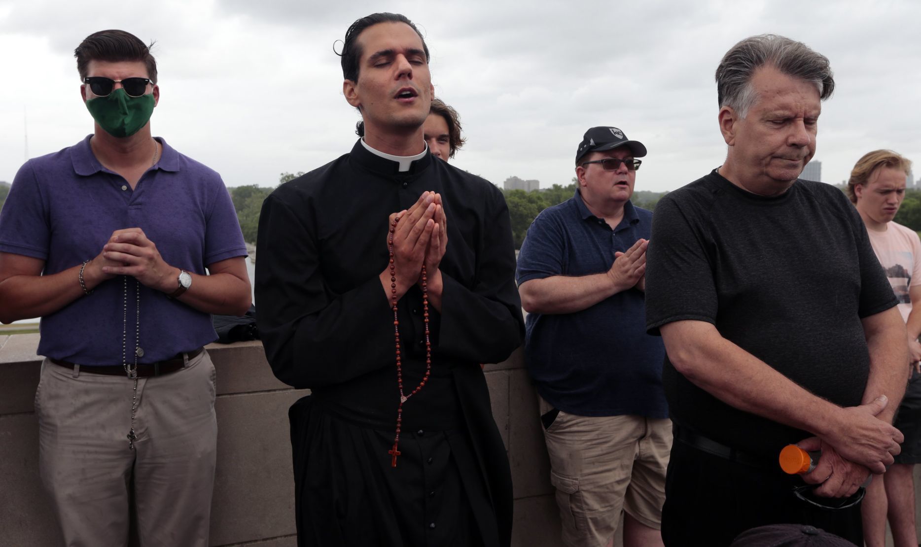 Protest over statue of St. Louis' namesake